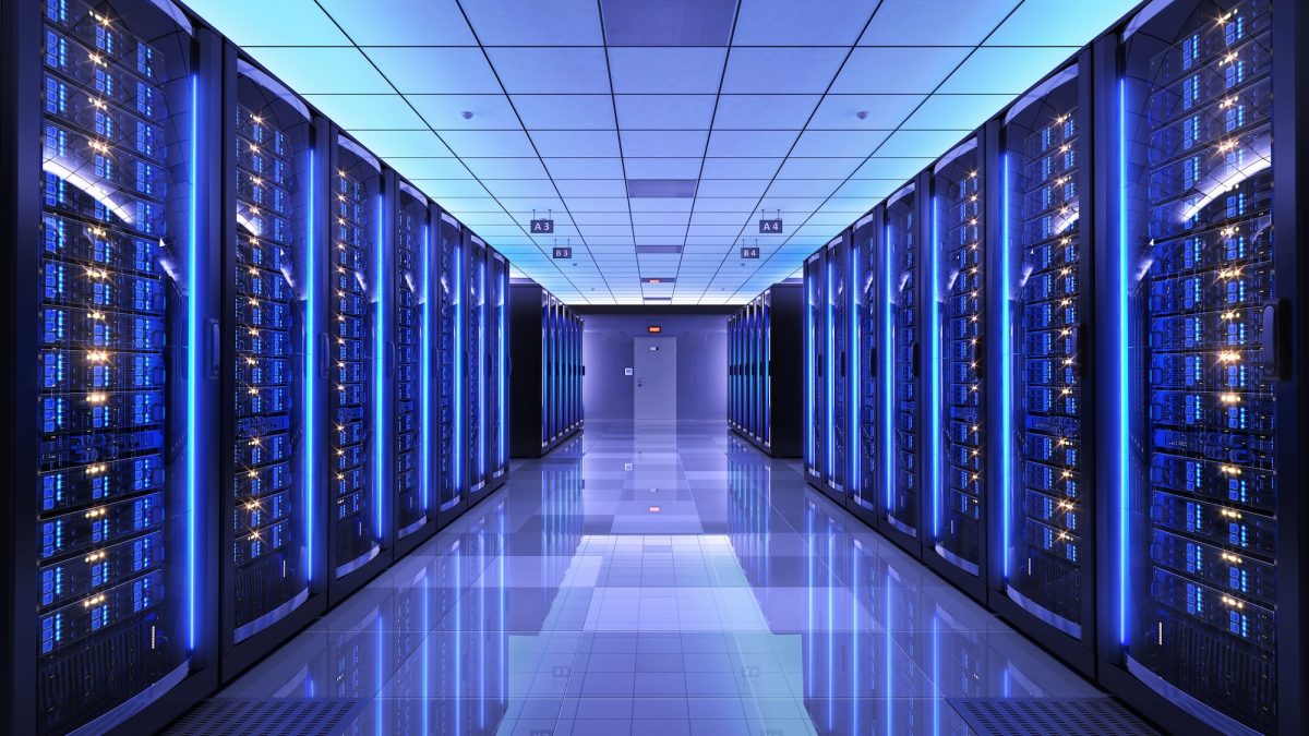 Dell launches faster and more efficient EMC PowerEdge servers with AMD's new EPYC processors Dell launches faster and more efficient EMC PowerEdge servers with AMD's new EPYC processors