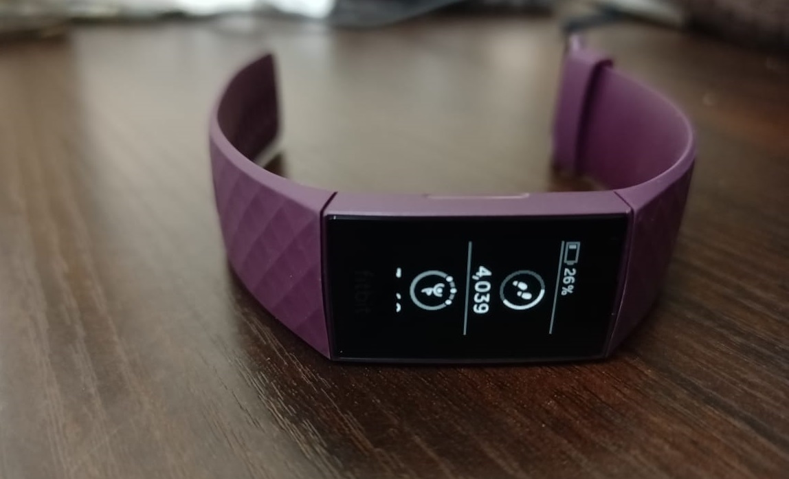 fitbit 4 rosewood