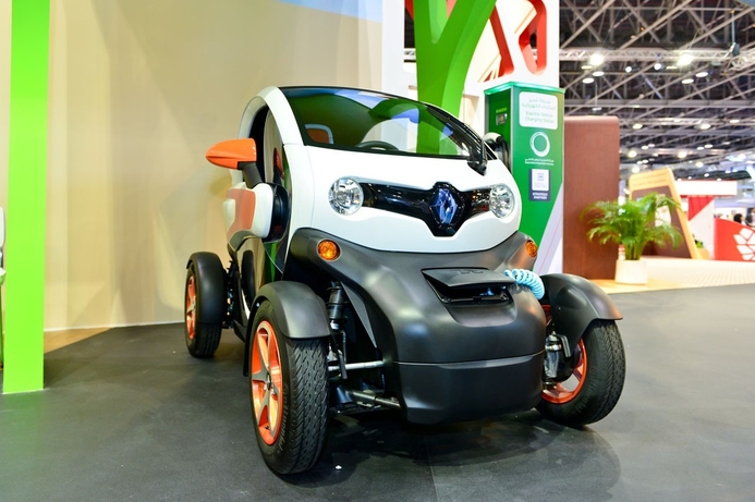 DEWA is supporting Dubai's aims for innovation and better living solutions in areas such as solar energy and electric cars. DEWA hosts creativity lab