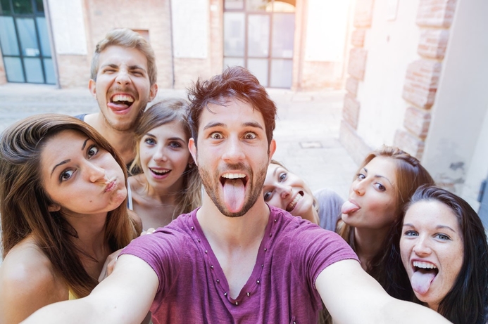 Gartner expects a noteworthy shift from static photos to video over the next four years Live video to become the new 'selfie' by 2017