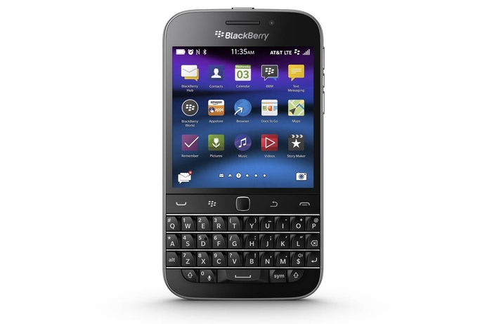 The Classic comes with a 3.5-inch touchscreen display that delivers a resolution of 294 dpi New BlackBerry Classic harks back to the Bold's glory days