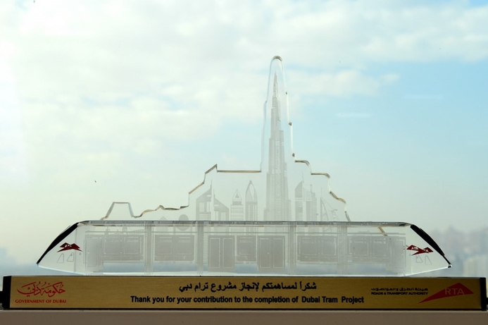 Albooshi: "It is an honour to have played a part in the successful implementation of the Dubai Tram, and we are thrilled to have our participation honoured in this manner." RTA honours du for connecting Dubai Tram with WiFi