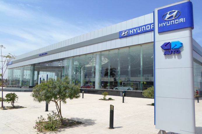 Ghabbour Autos is connecting multiple locations with a network using R&M cabling solutions. Ghabbour Auto gets new R&M network