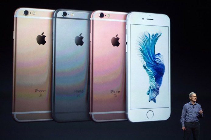 Siri Bug Grants Access To Iphone 6s Without Passcode Security