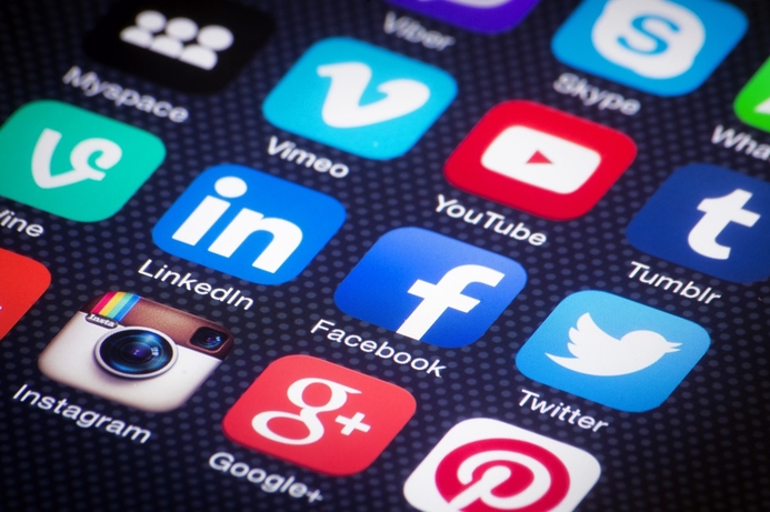 Handsets, Laptops, Mobility, Mobility applications, Wireless networking, Business applications UAE, Saudi social media influencers to earn more in 2018