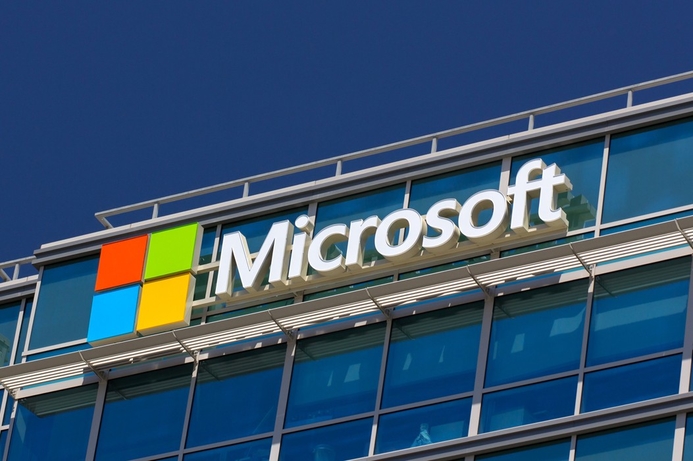 Microsoft may release a foldable device. Foldable Microsoft device could be in the works