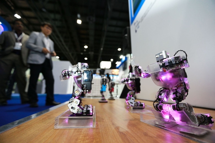 GITEX 2016: Drones, robotics, and 3D printing are technology innovations that will drive the global digital economy GITEX 2016 to change how visitors view the world