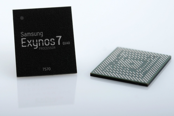 Exynos 7570 is the first Exynos processor to fully integrate a Cat 4 LTE 2CA modem. Samsung mass produces 14-Nanometer processor