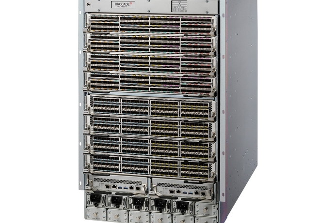 The SLX 9850 provides performance for 10/40/100GbE datacentre use cases. Brocade's new data centre router built for the gigabit era