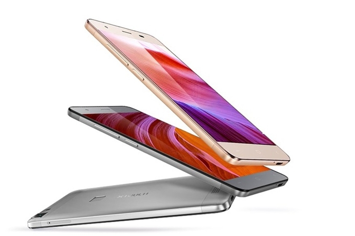 The XTOUCH A3 has a slim design with a 5-inch HD display and dual SIM 4G LTE, along with a fingerprint sensor located at the back. XTOUCH partners with Sharaf DG for GITEX Shopper deals
