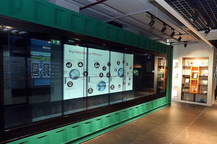 Redington Value Distribution to catalyse IT transformation. Redington’s multi-vendor solutions centre