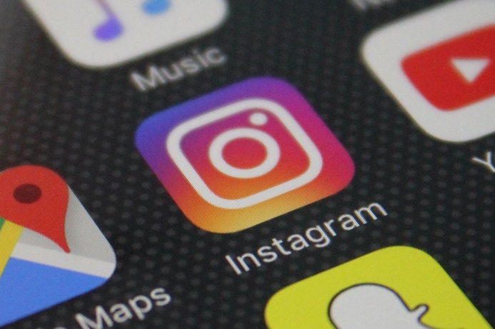 Web, Social Media, Instagram (instagram.com/) Facebook’s Spark AR now lets anyone build and share effects on Instagram