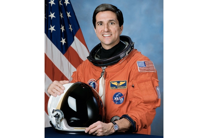 UAE science students and teachers have an opportunity to interact with Astronaut Don Thomas, a veteran of four NASA Space Shuttle missions. Honeywell brings NASA astronaut to UAE youth science fair