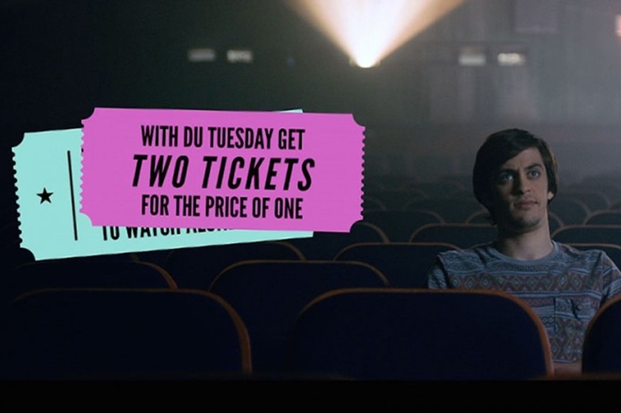 "The man sitting next to you" advert promoted VOX cinema's "buy one get one free offer", urging people to avoid going to movies alone and sitting next to a stranger with annoying habits. UAE's du 'respects' public opinion, removes advert