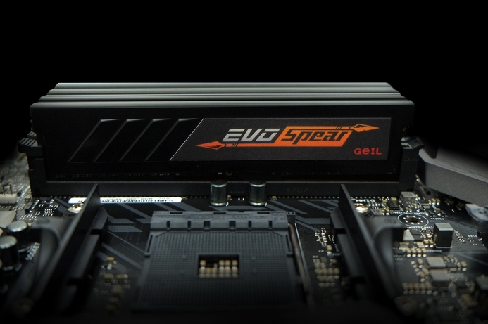 Both editions of EVO Spear memory are available in single, dual-, and quad-channel kits. GeIL unveils EVO Spear memory lineup