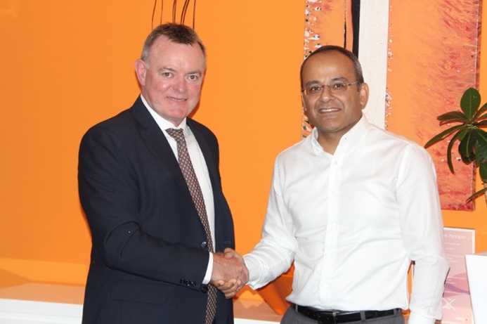 Left to Right: Mark Duffelen, Vice President & General Manager, Xerox Middle East & Africa ; Ashish Bharti, President, Redington Gulf-Volume Division (Middle East). Xerox Emirates appoints Redington Gulf as authorised distributor