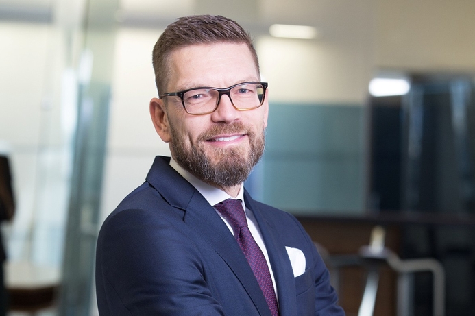 Michael Büker. Siemens appoints Michael Büker as MidEast CFO
