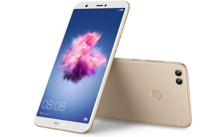 The P Smart series comes in black, blue and gold finishing. Huawei launches P smart smartphone in UAE