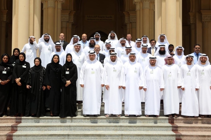 The UAE TRA and Sharjah Municipality have discussed collaboration on digital transformation of government. TRA and Sharjah Municipality hold workshop on digital government