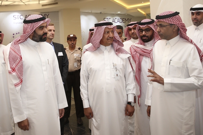 STC has launched its cybersecurity program for students. STC launches cybersecurity training for students