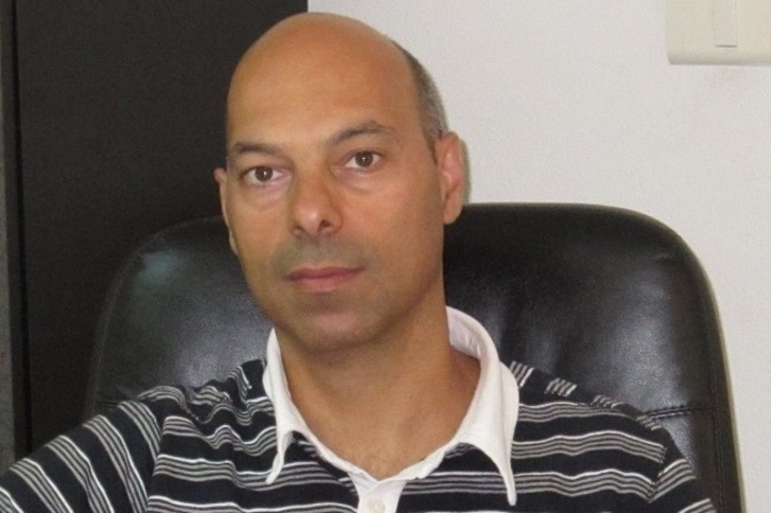 Signing AOC is yet another way of providing our customers with a distinct competitive advantage in, says Mhanna. CCT to distribute AOC in Lebanon