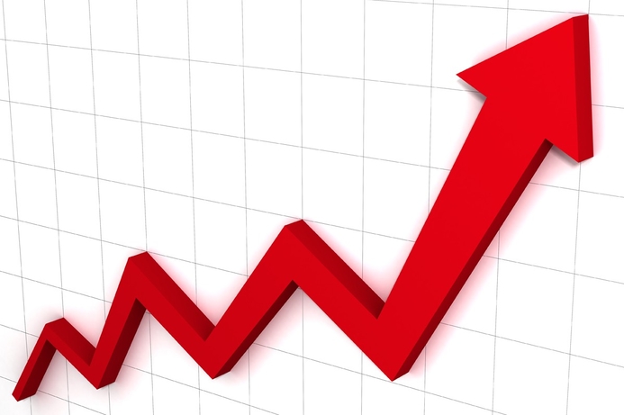 Research In Motion's shares have climbed 7% on hopes that the company will reshuffle its top management structure. RIM close to decision on co-CEOs