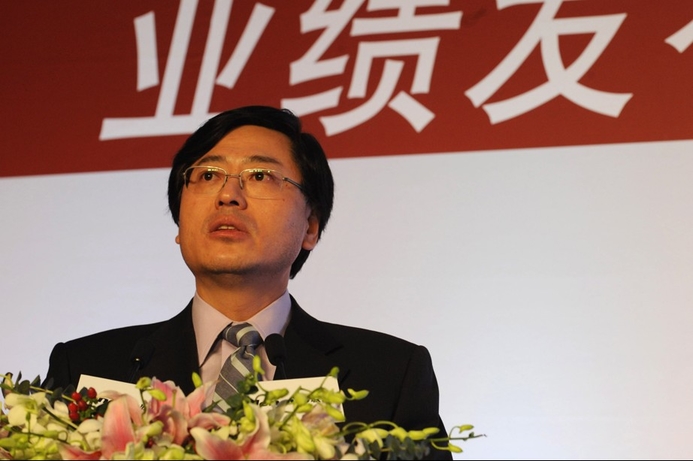 Yang: We are ready to transform ourselves from making mostly hardware to a combination of hardware and software services. Lenovo delivers solid fourth quarter and full year 2014/15 results