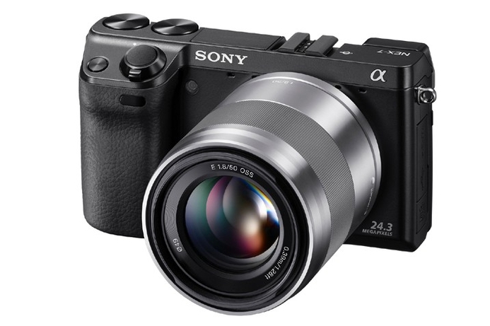 The NEX-7 has 11 modes and 15 effects built in. Sony NEX-7 camera available in UAE