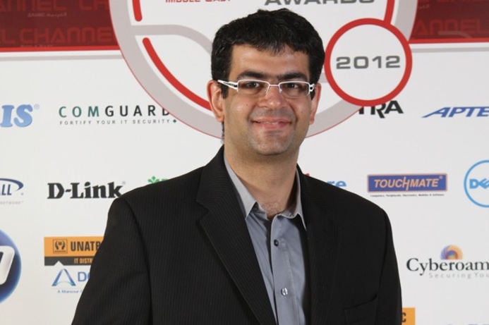 Panjabi is upbeat that the iPhone 5 launch will only spur the smartphone market and expects a robust Q4. Retailer urges consumers to delay buying iPhone 5