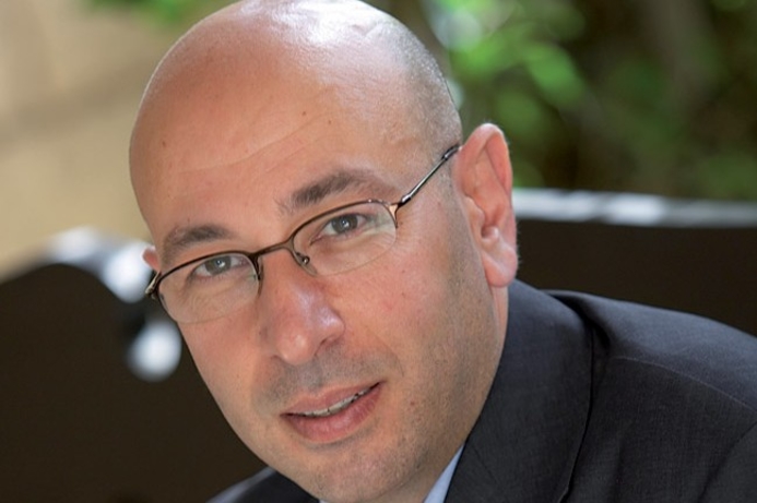 Abdulkhalek: Oracle engineered systems reduce ongoing IT costs Oracle strives to make IT a little easier