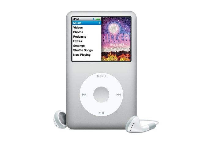The new version of the Classic iPod increases its capacity to 160GB. Apple updates iPod line up, launches new iTunes