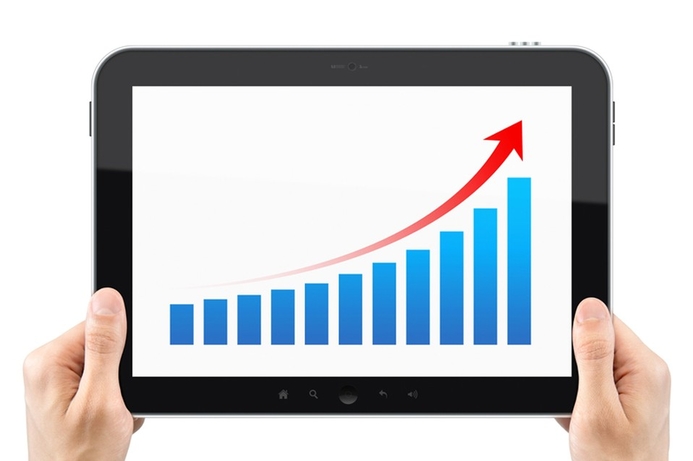 Samsung is gaining on market rival Samsung in the tablets and 2-in-1 market. Apple-Samsung tablet share gap shrinks by 55%