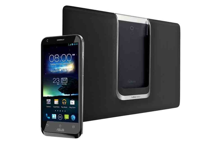 The PadFone 2 docks with the station, which is a full-featured tablet. ASUS announces two-in-one PadFone 2 for UAE