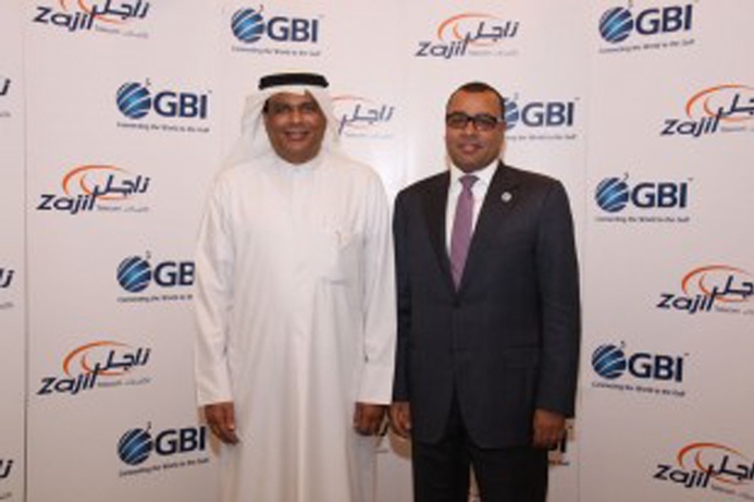 Khalifa Al-Soulah, CEO, Zajil Telecom, with Ahmed Mekky, CEO, GBI. GBI signs capacity deal with Zajil Telecom