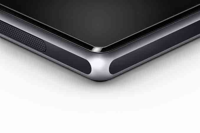 A solid one-piece aluminium frame with tempered glass on the front and back is intended to deliver a sleek aesthetic as well as durability and consistent viewing regardless of angle. Sony unveils Xperia Z1