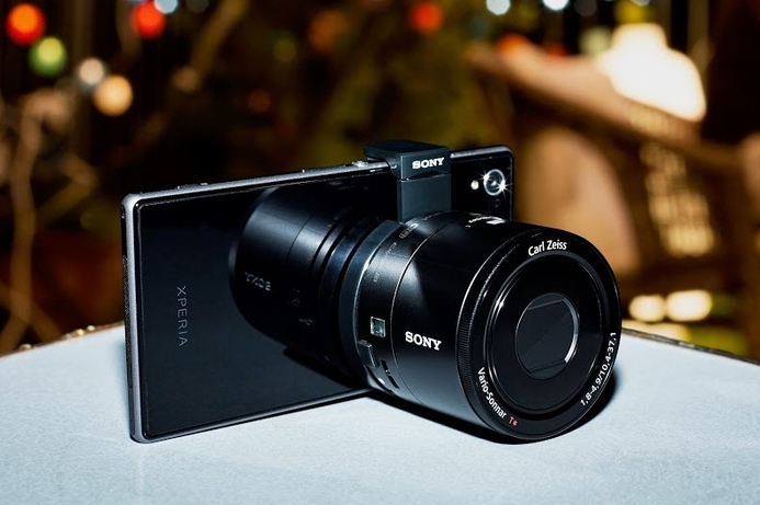 … which bolts onto the front of the handset. Sony unveils Xperia Z1