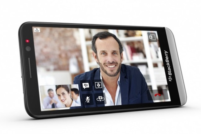 BlackBerry’s newest handset takes the company into phablet territory with a 5.5-inch screen and features BlackBerry 10 OS version 10.2. Z30 available at BlackBerry store Dubai Mall