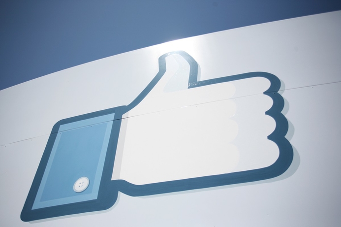 E-commerce, Social Media, Web, Advertising, Facebook Incorporation Facebook prepares ‘Google-beating’ advertising platform
