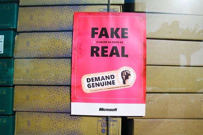 Microsoft intends to intensify its battle against resellers trading in illegal copies of its software. Microsoft cranks up pressure on rogue resellers