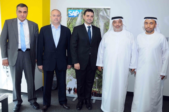 (l-r): Feras Al Jabi, General Manager of ITQAN; Fadi Samara, COO, C4 Advanced Solutions; Sam Alkharrat, Managing Director, SAP MENA; Murshed Al Redaini, Chairman, C4 Advanced Solutions Salem Al Maamari, CEO, C4 Advanced Solutions. ITQAN appointed as reseller for SAP BAiO