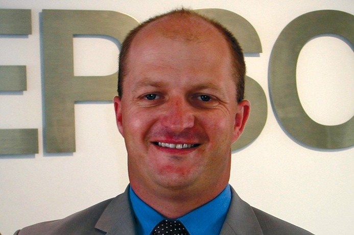 Hans Dummer, Head of Regional Sales. Epson presents intelligent printing