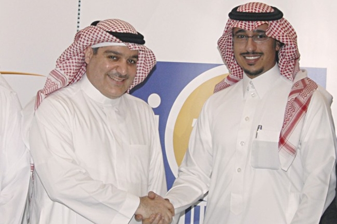 M. Barig Siraj, CEO of ICTV and AbdulMajeed Al-Shaikh, CEO of I(TS)2 at the signing of the deal. ICTV invests in security specialist I(TS)2