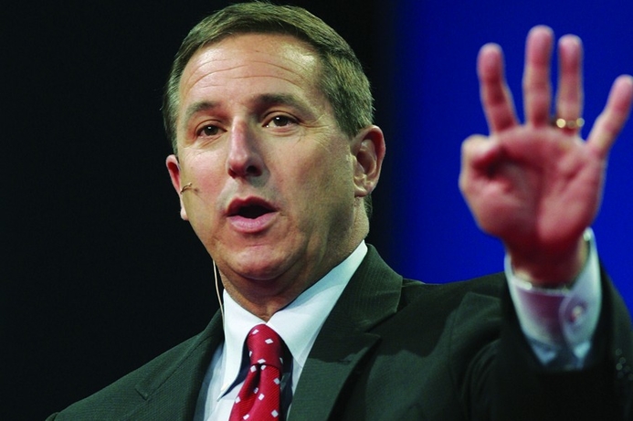 Former HP CEO Mark Hurd is back under the spotlight as the SEC begins investigations into his resignation following allegations of insider trading and false expense reports. SEC begins probe into Hurd’s resignation