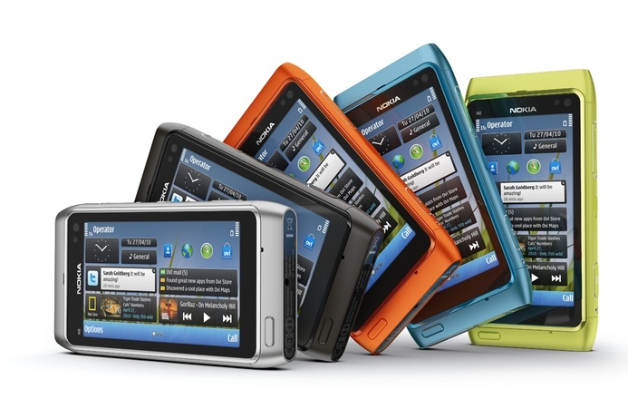 N8's aluminium casing is available in Silver, Dark grey, Orange, Blue, Green colours
Nokia N8 packs in 12MP camera and HD video