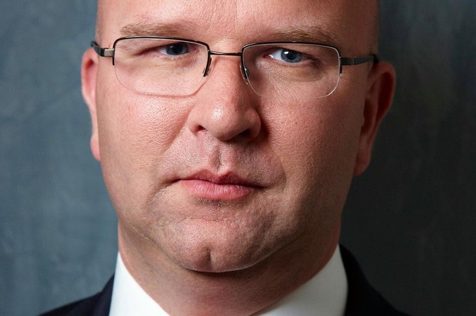 Juniper's SVP claims that the EMEA region provides 29% of its global revenues. EMEA switch market to hit $6 billion by 2014