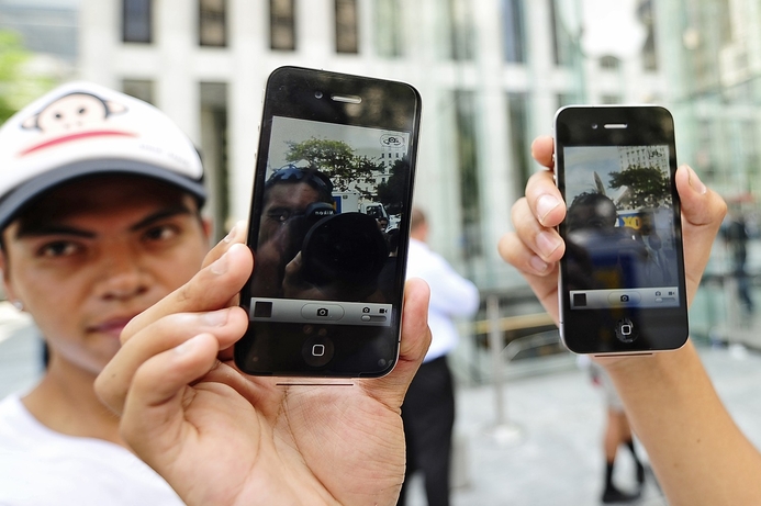 Using a case will prevent a user's hand from making direct contact with the external antenna. Free cases to solve iPhone 4 reception woes