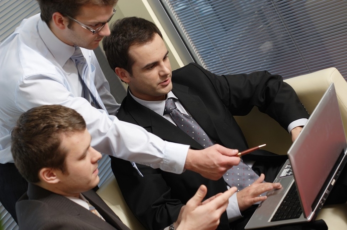 Gartner says CIOs are in a unique position to deal with another downturn, thanks to their experience of the 2008 recession Gartner warns CIOs on double-dip recession risk