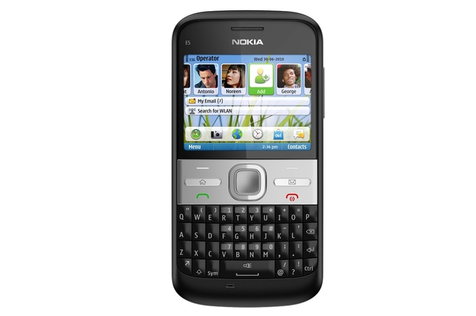 Customers get 200MB data package free for six months when buying a Nokia E5 or E72 smartphone. Nokia and Du team up for E-series offer