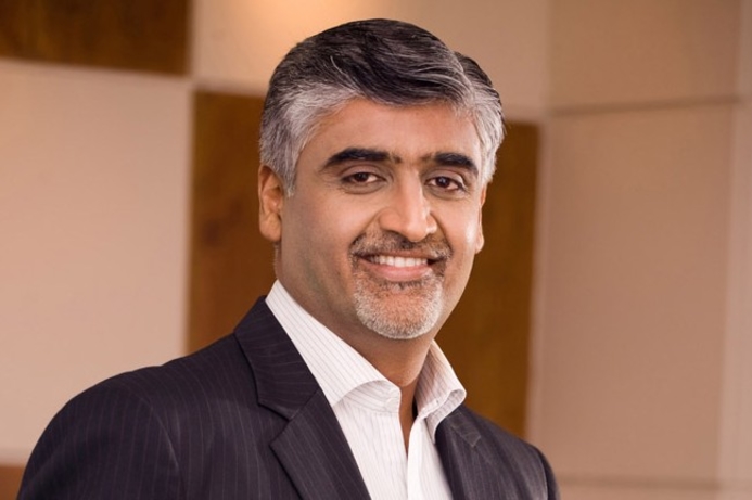 Muneer Farooqui, CEO, Warid Pakistan, said the one-rate roaming network will include about eight Asian operators, including Warid Telecom. SingTel plans one-rate roaming network