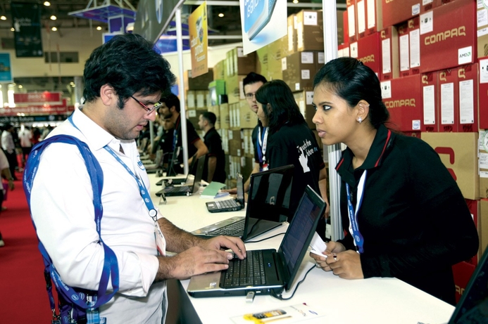 Jumbo Electronics considers hypermarkets and small shops its competitors. Sales growth the target for Jumbo